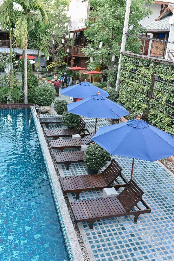 Sunny V Hotel Chiang Mai Exterior photo